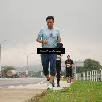 Runner Photo 8558164