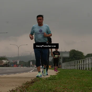 Runner Photo 8558170