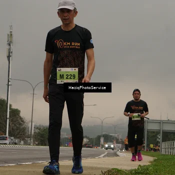 Runner Photo 8558177