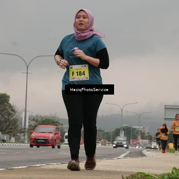 Runner Photo 8558186