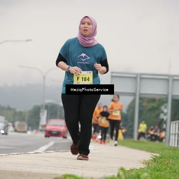 Runner Photo 8558190
