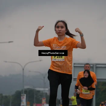 Runner Photo 8558223