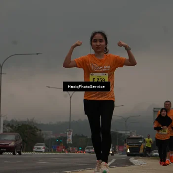 Runner Photo 8558237