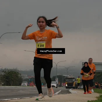 Runner Photo 8558240