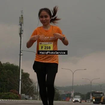 Runner Photo 8558256