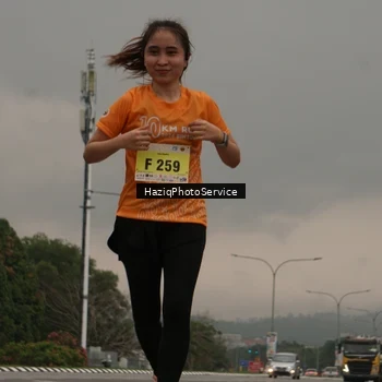 Runner Photo 8558258