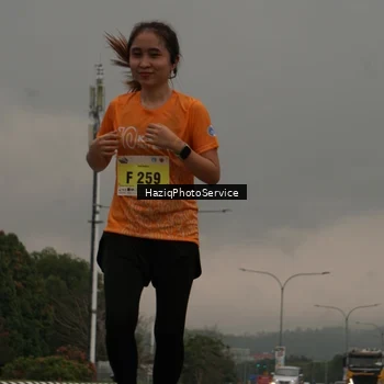 Runner Photo 8558261