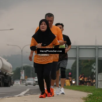 Runner Photo 8558265