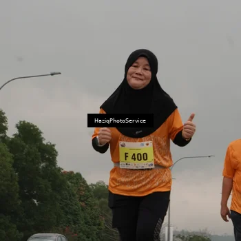Runner Photo 8558273