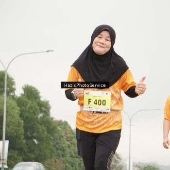 Runner Photo 8558274
