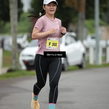 Runner Photo 8558298