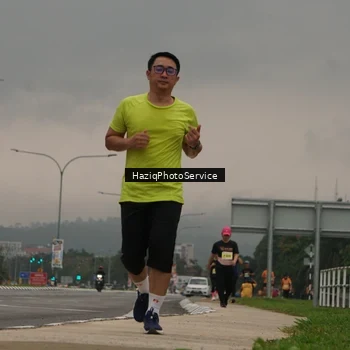 Runner Photo 8558310