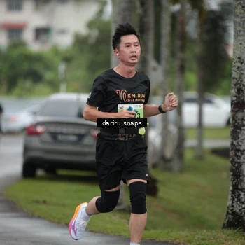 Runner Photo 8558332