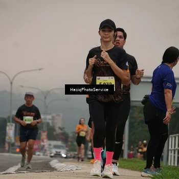 Runner Photo 8558346