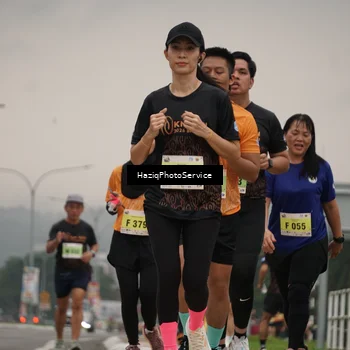 Runner Photo 8558361