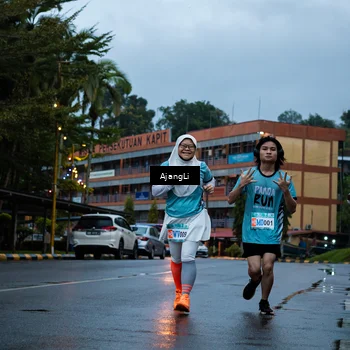 Runner Photo 8558367