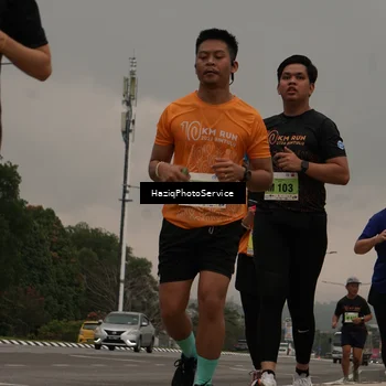 Runner Photo 8558371