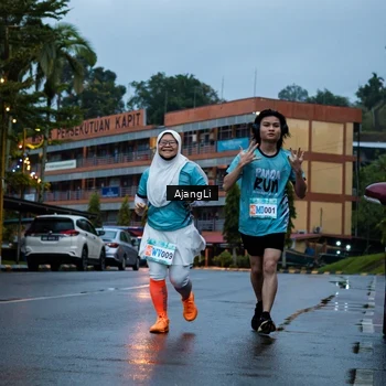 Runner Photo 8558376
