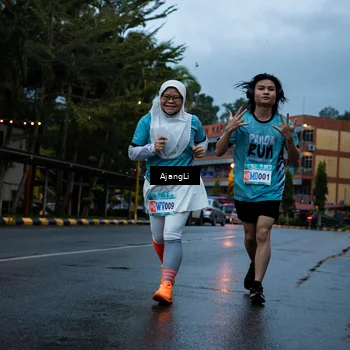 Runner Photo 8558381