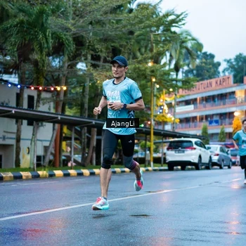 Runner Photo 8558388