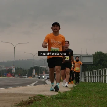 Runner Photo 8558389