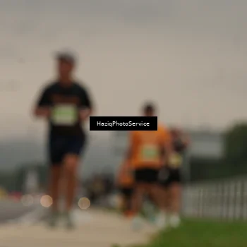 Runner Photo 8558391