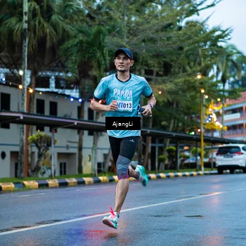 Runner Photo 8558393