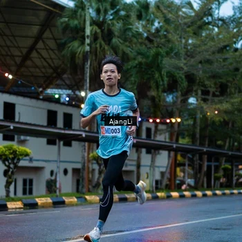 Runner Photo 8558404