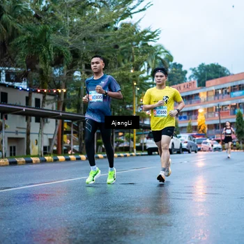 Runner Photo 8558417