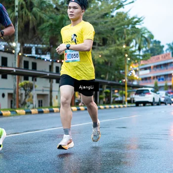 Runner Photo 8558430