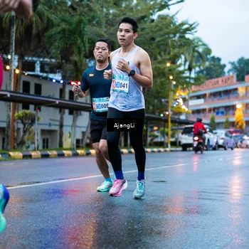 Runner Photo 8558439