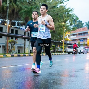 Runner Photo 8558445