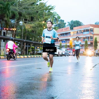 Runner Photo 8558453