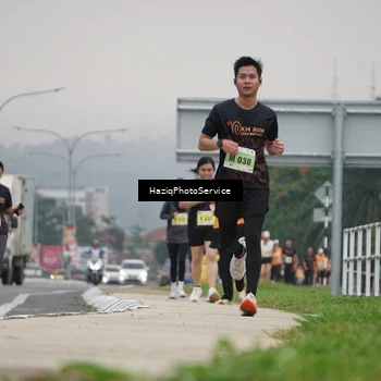 Runner Photo 8558474