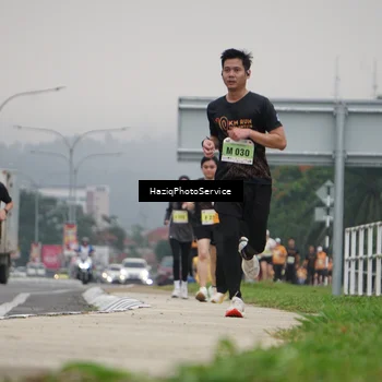 Runner Photo 8558487