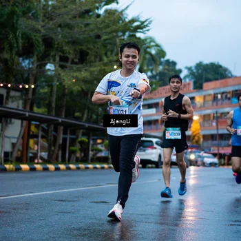 Runner Photo 8558515