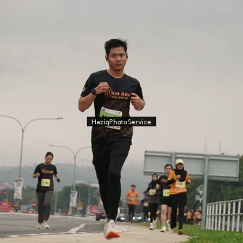 Runner Photo 8558517
