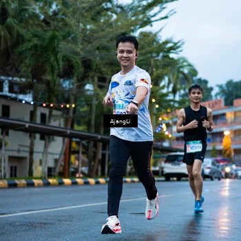 Runner Photo 8558523