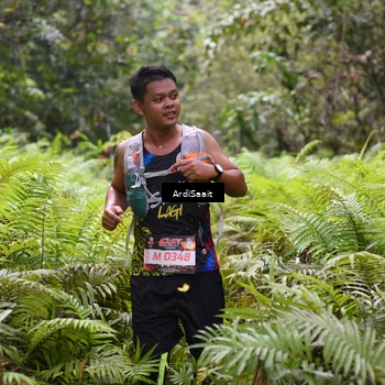 Runner Photo 8558592