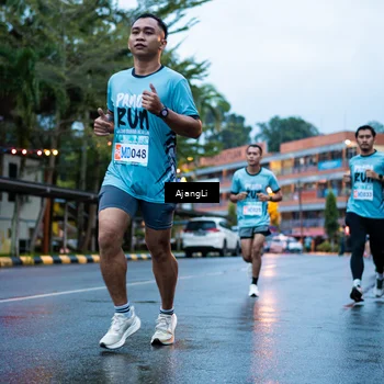 Runner Photo 8558597