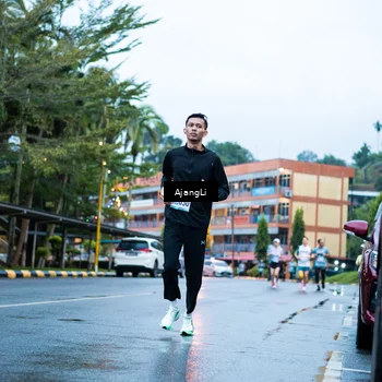 Runner Photo 8558618