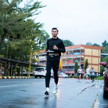 Runner Photo 8558624