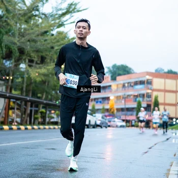 Runner Photo 8558636