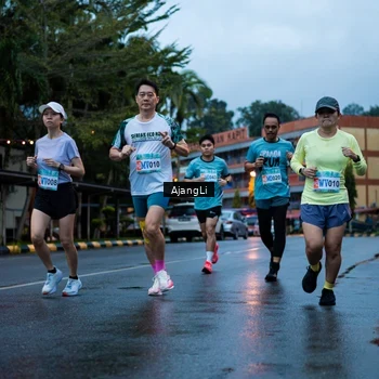 Runner Photo 8558647