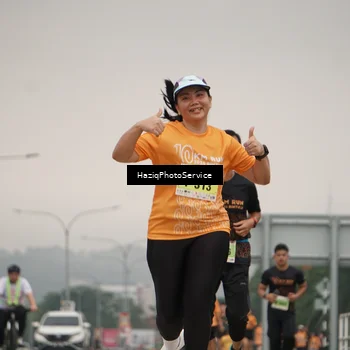 Runner Photo 8558668