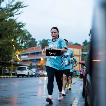 Runner Photo 8558672