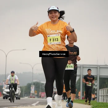 Runner Photo 8558678