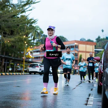 Runner Photo 8558693