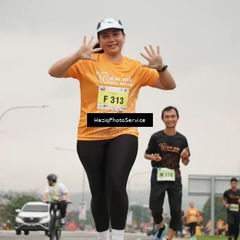 Runner Photo 8558700