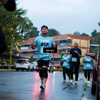 Runner Photo 8558709